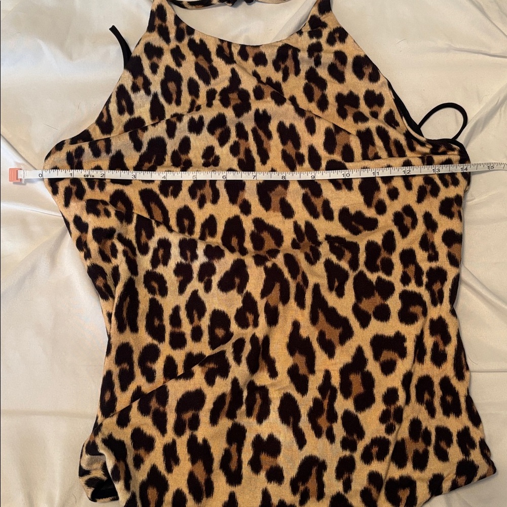 Alice + Olivia Leopard Print Thong Bodysuit Size Medium NWT - Picture 9 of 9